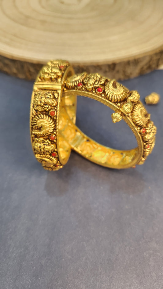 Coral Laxmi mango motif Antique Nagas Bangle