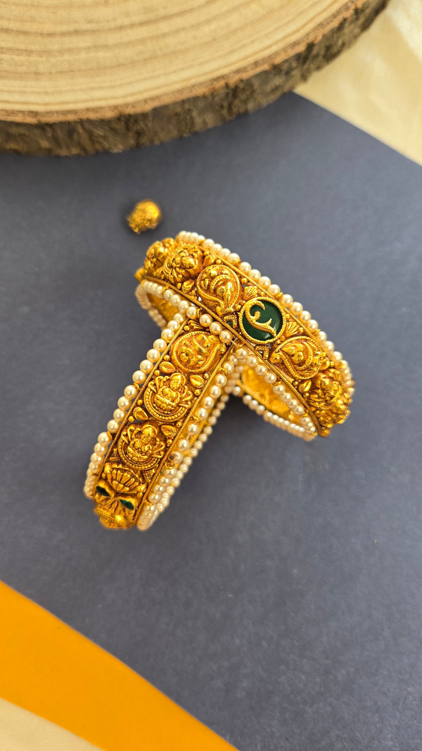 Pearls covered nagas bangle