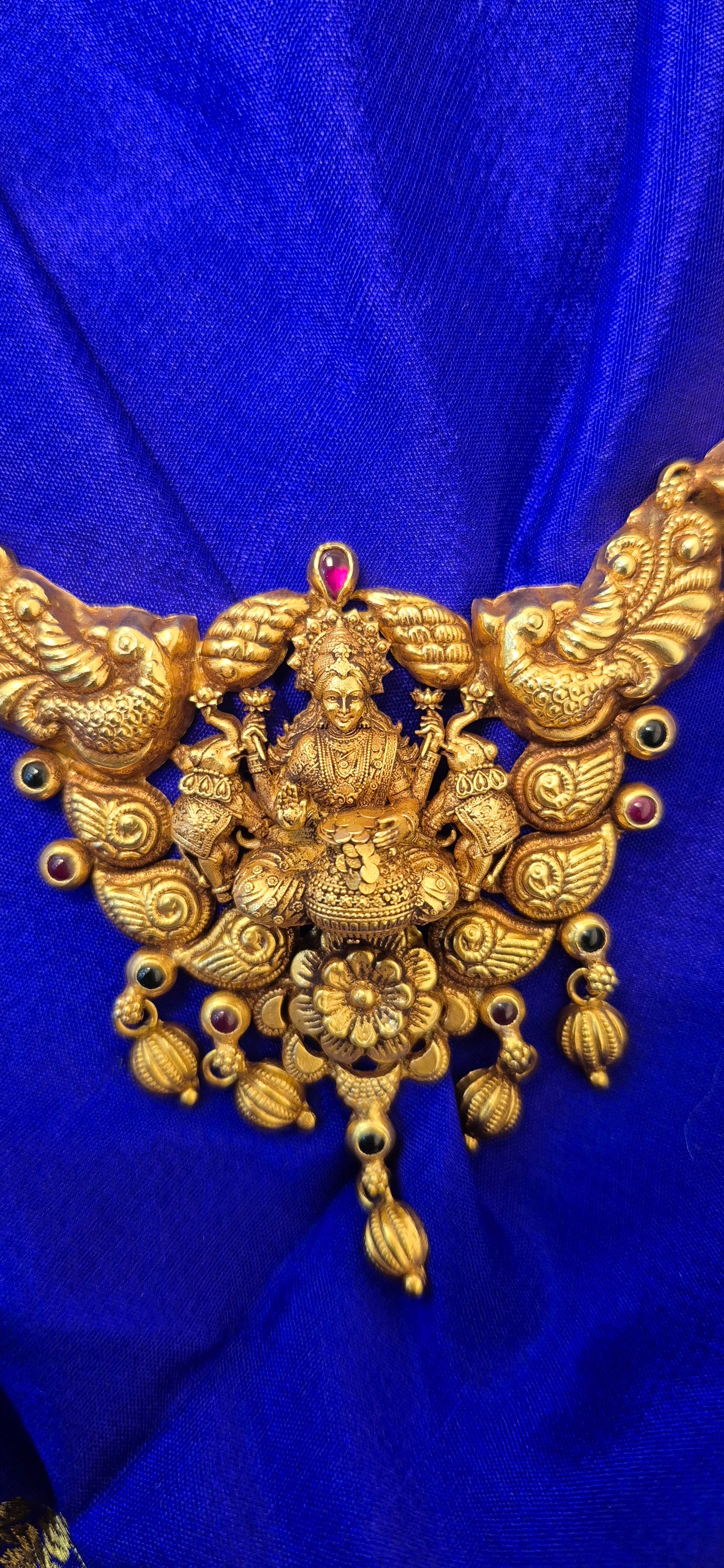 Peacock mid length haram