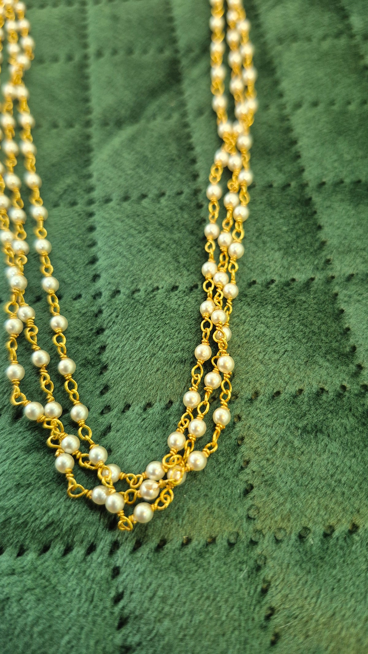 Pearls 3 layer chain