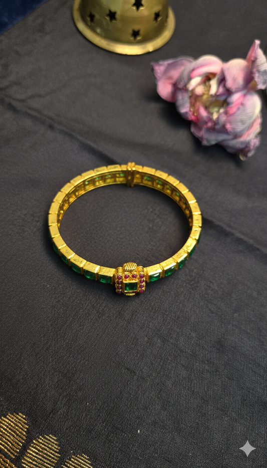 Green kada bangle