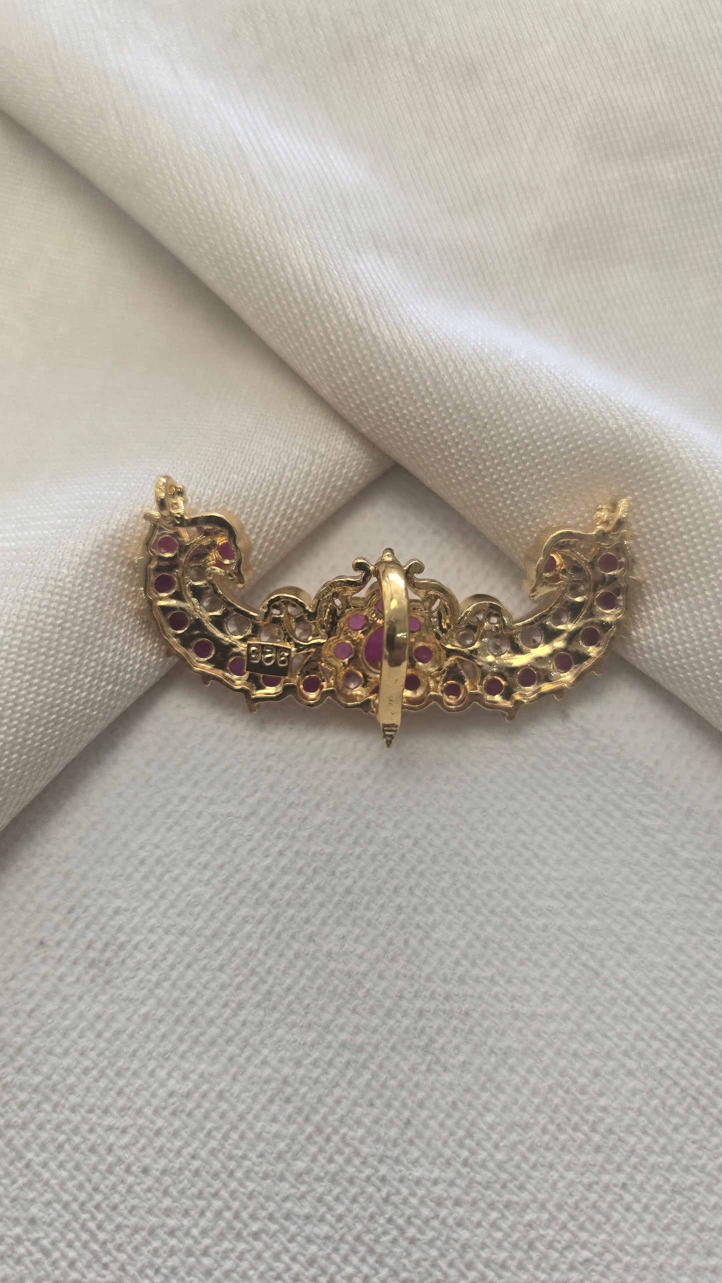 Kemp pendant