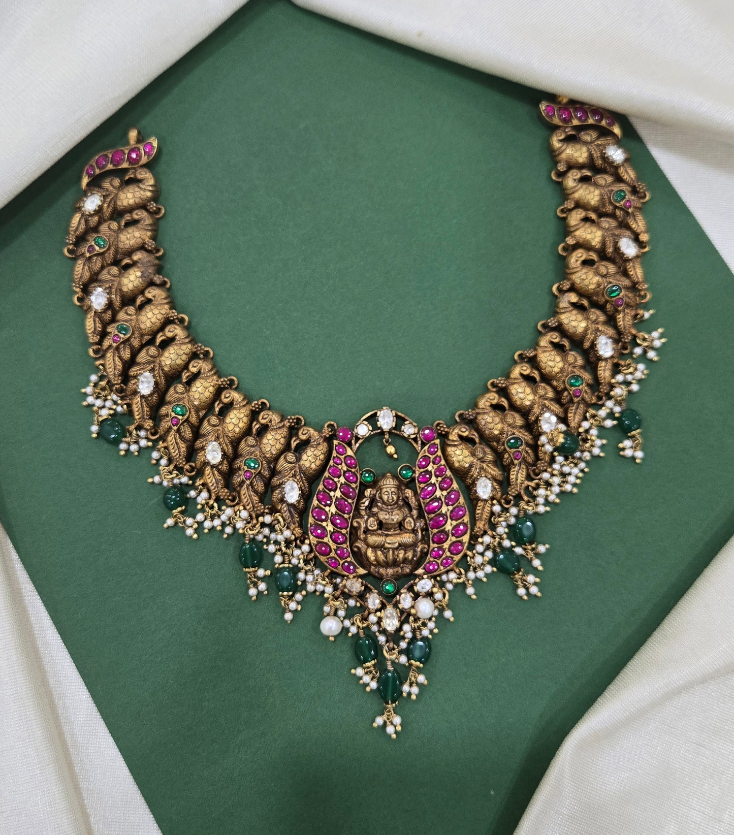 Lakshmi Nakas kundan Necklace with peacock motifs