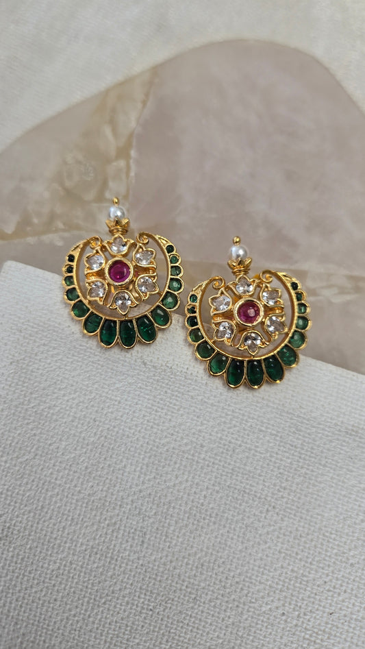 Kundan Stud Earrings with green stone