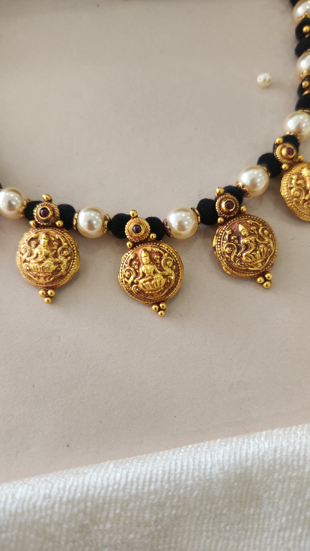 Black thread kasu Necklace