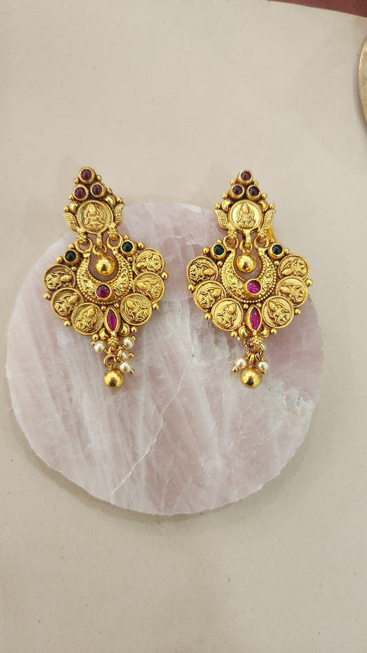 Cute kasu Chandbali Earrings