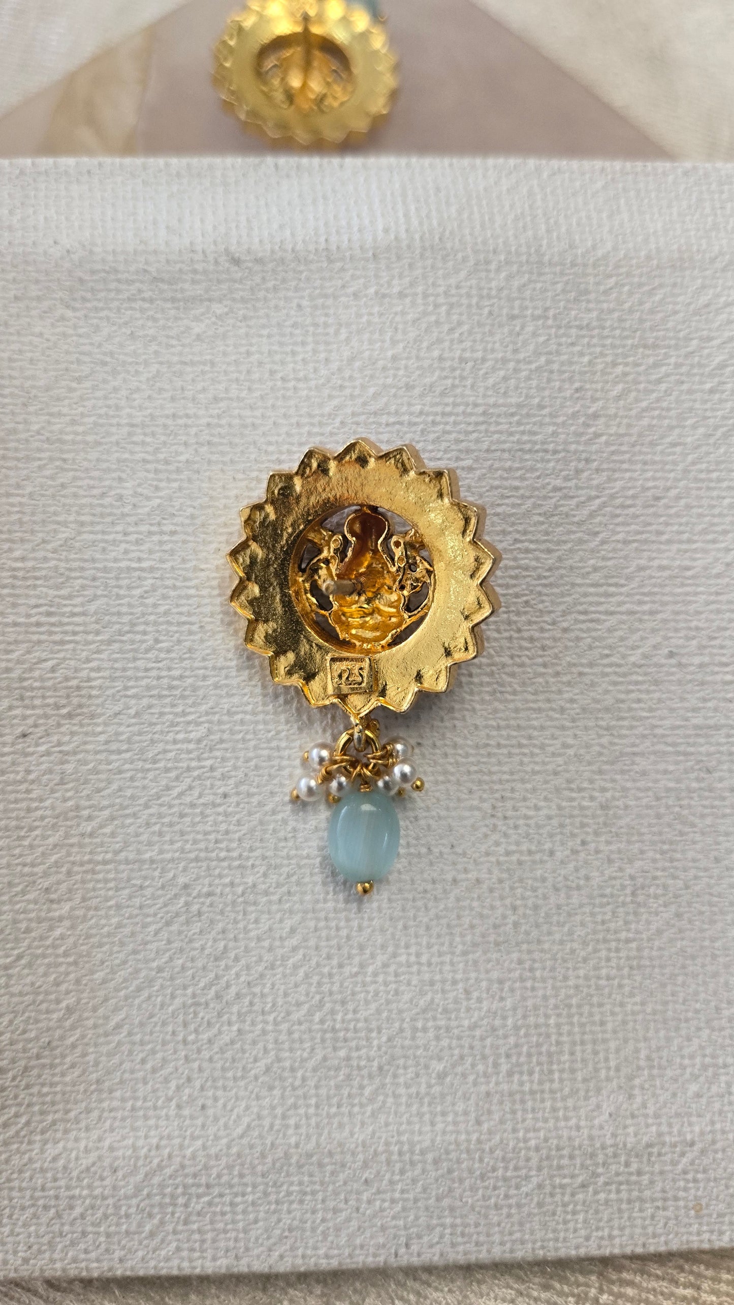 Kundan Laxmi stud Earrings