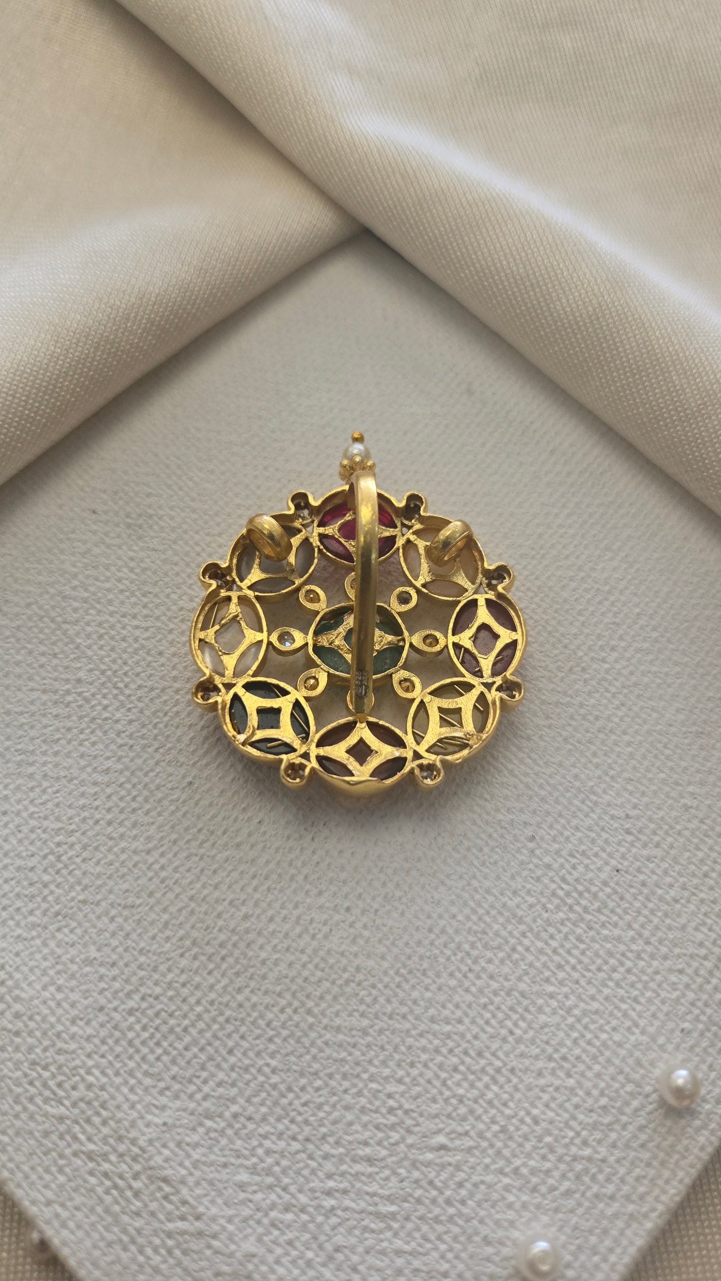 Navratna pendant