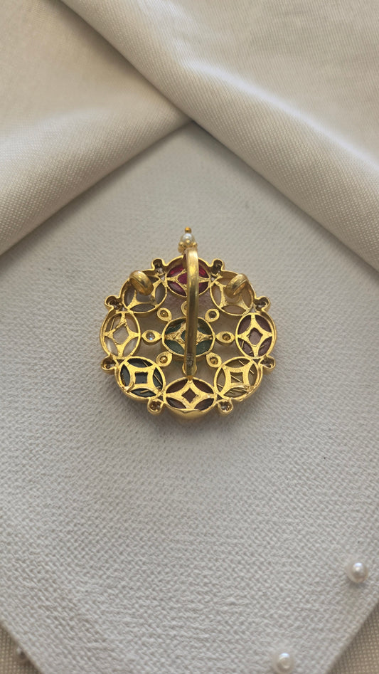 Navratna pendant
