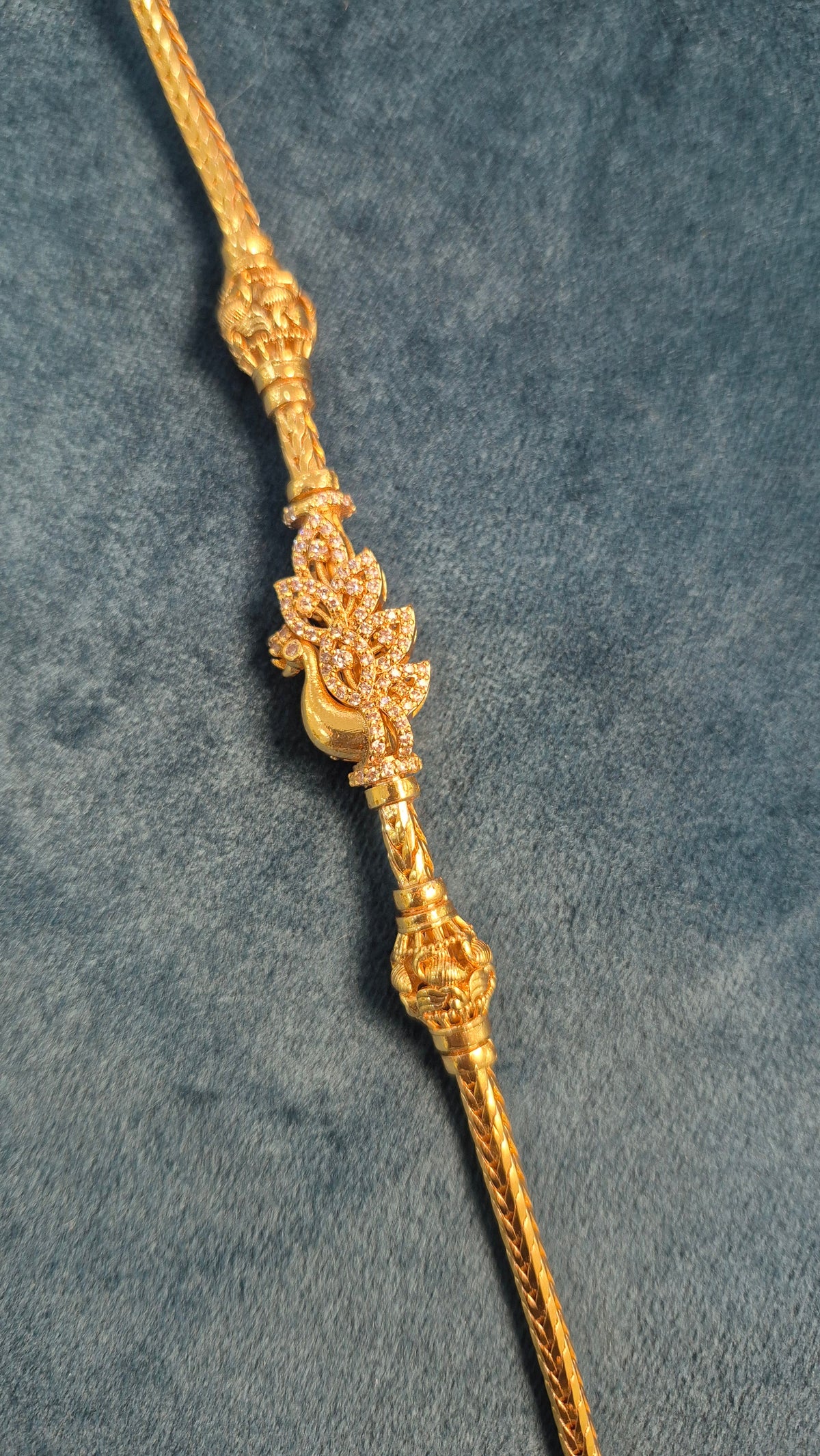 Peacock double sided mangalyam chain