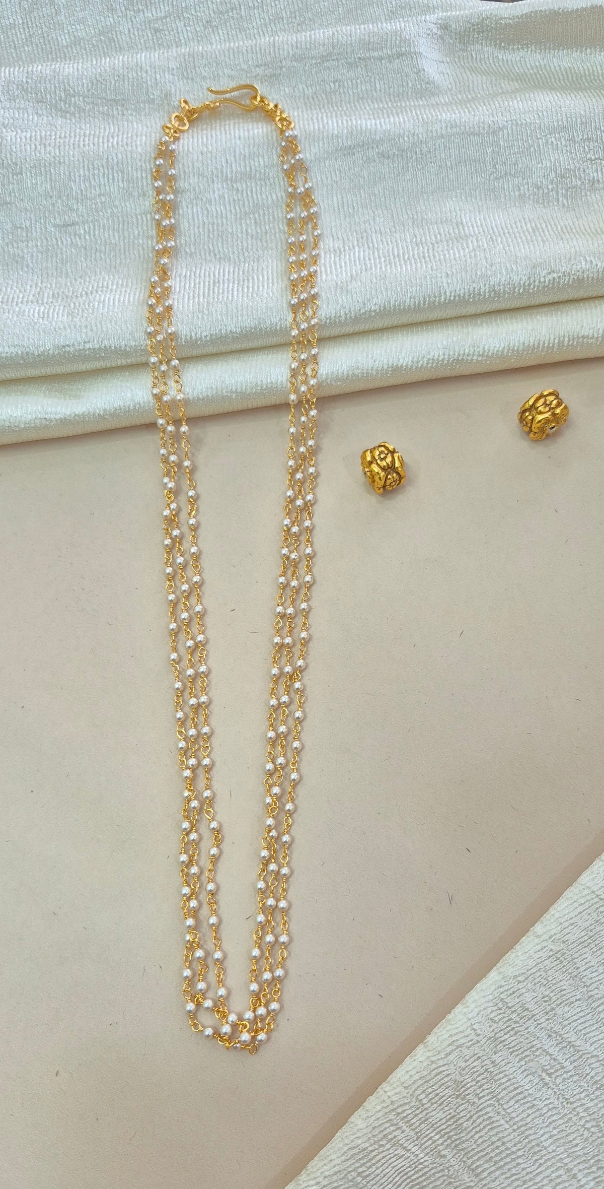 Pearls 3 layer chain