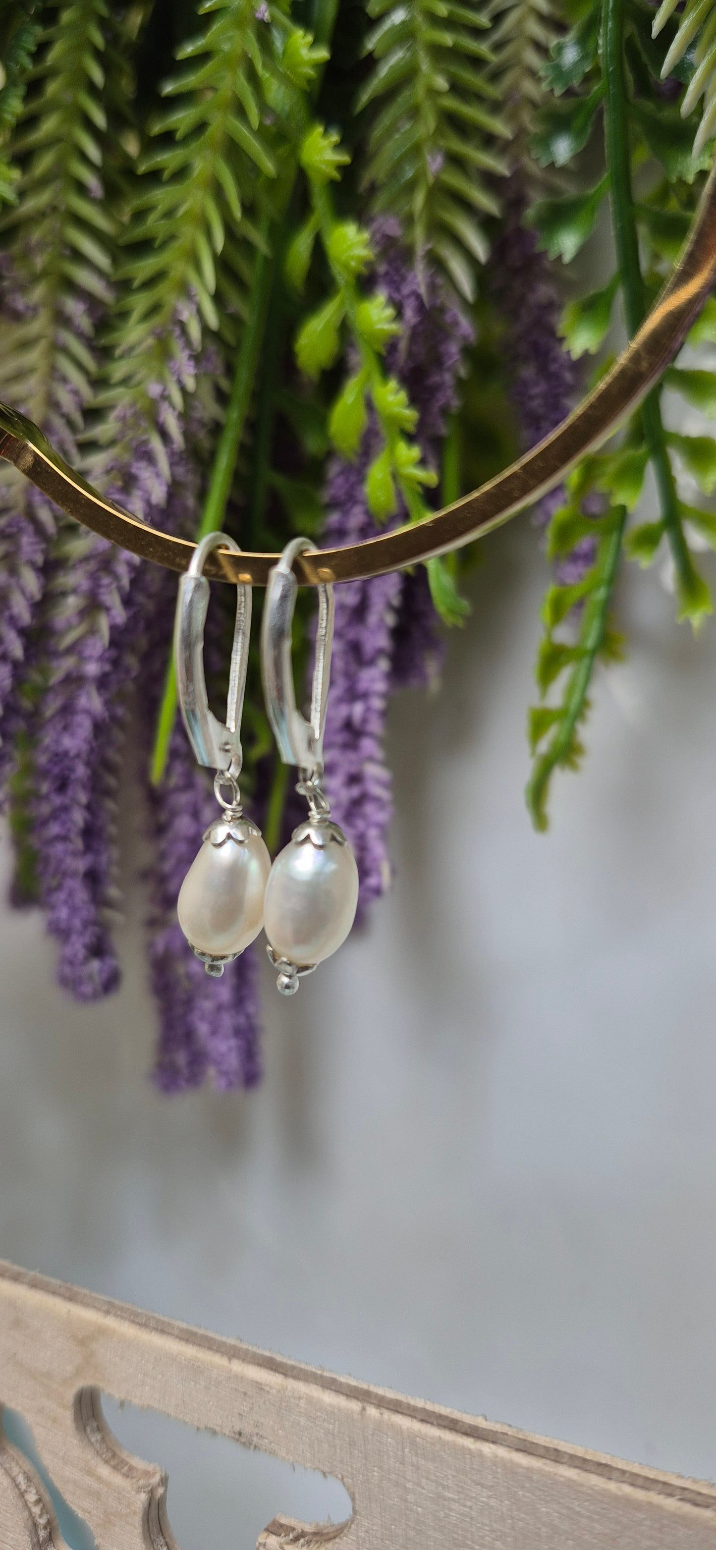 White pearl drop