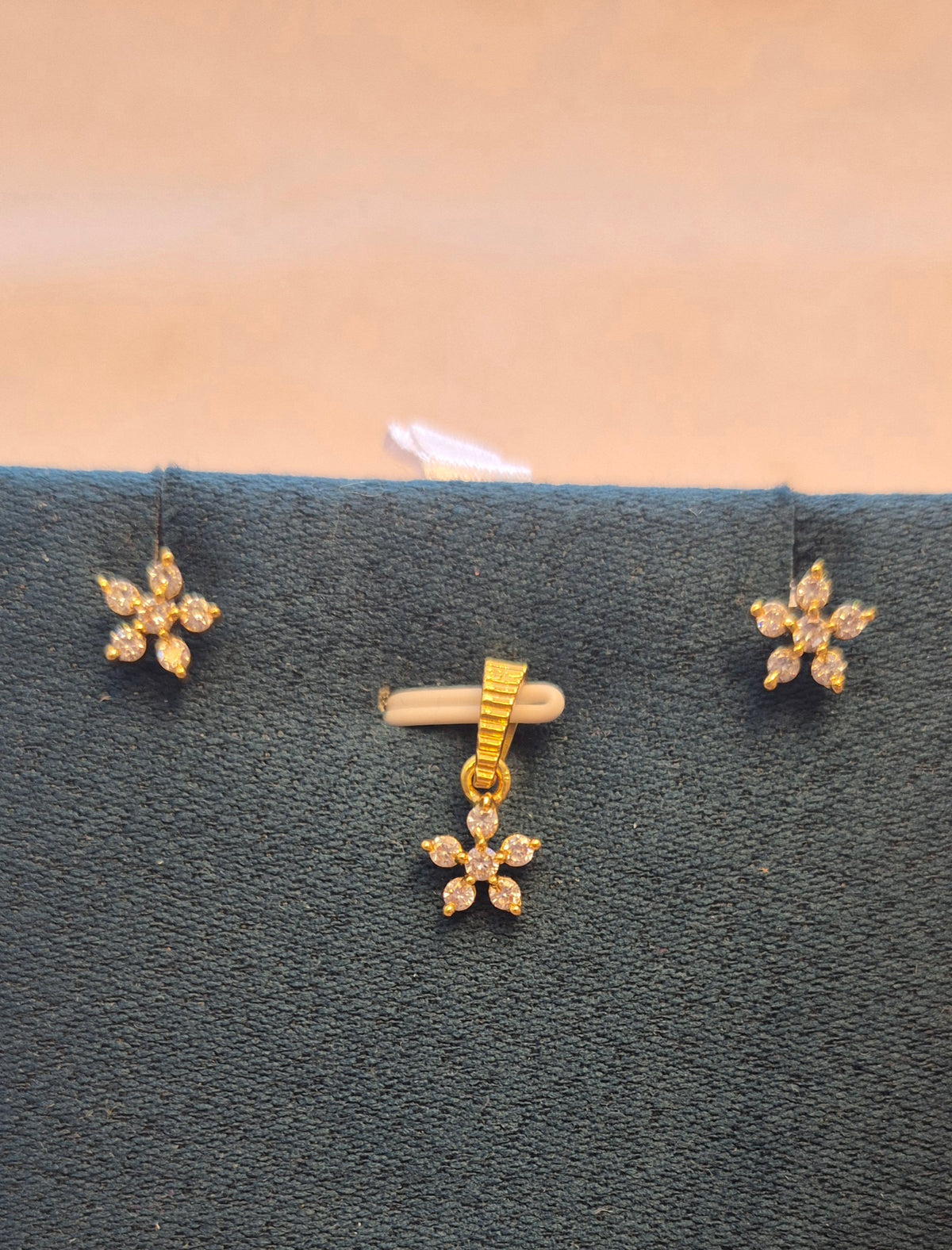 Nakshatra pendant set