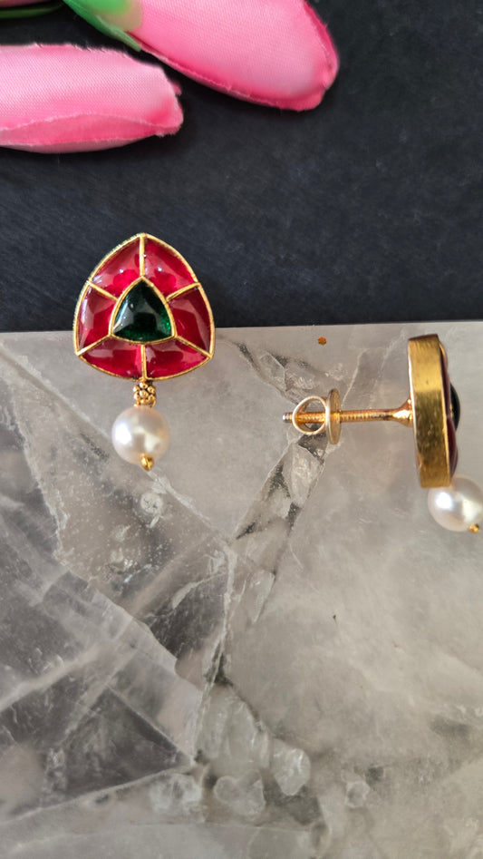 Kundan Stud with pearl drop