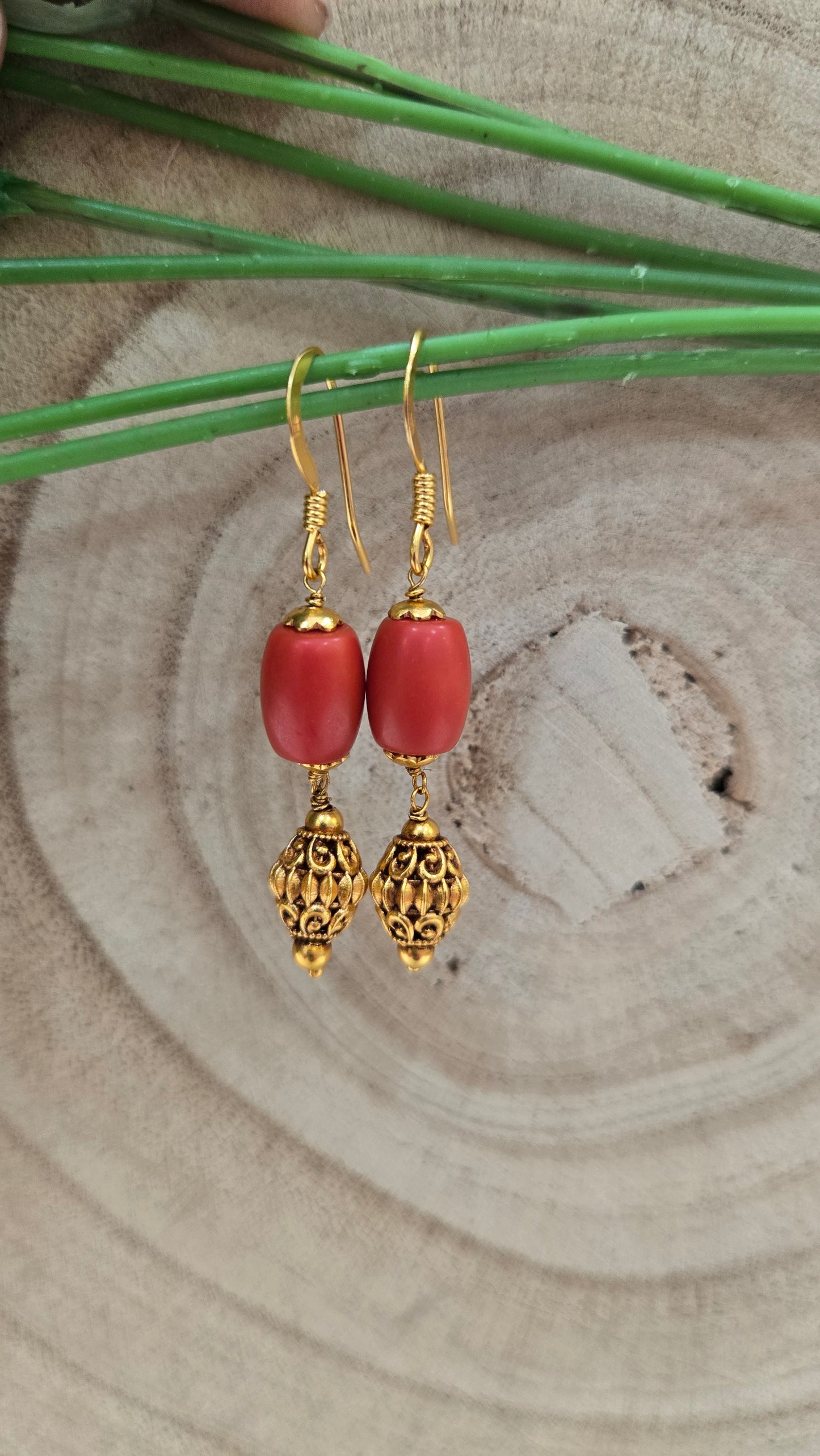 Coral hook drop jumka