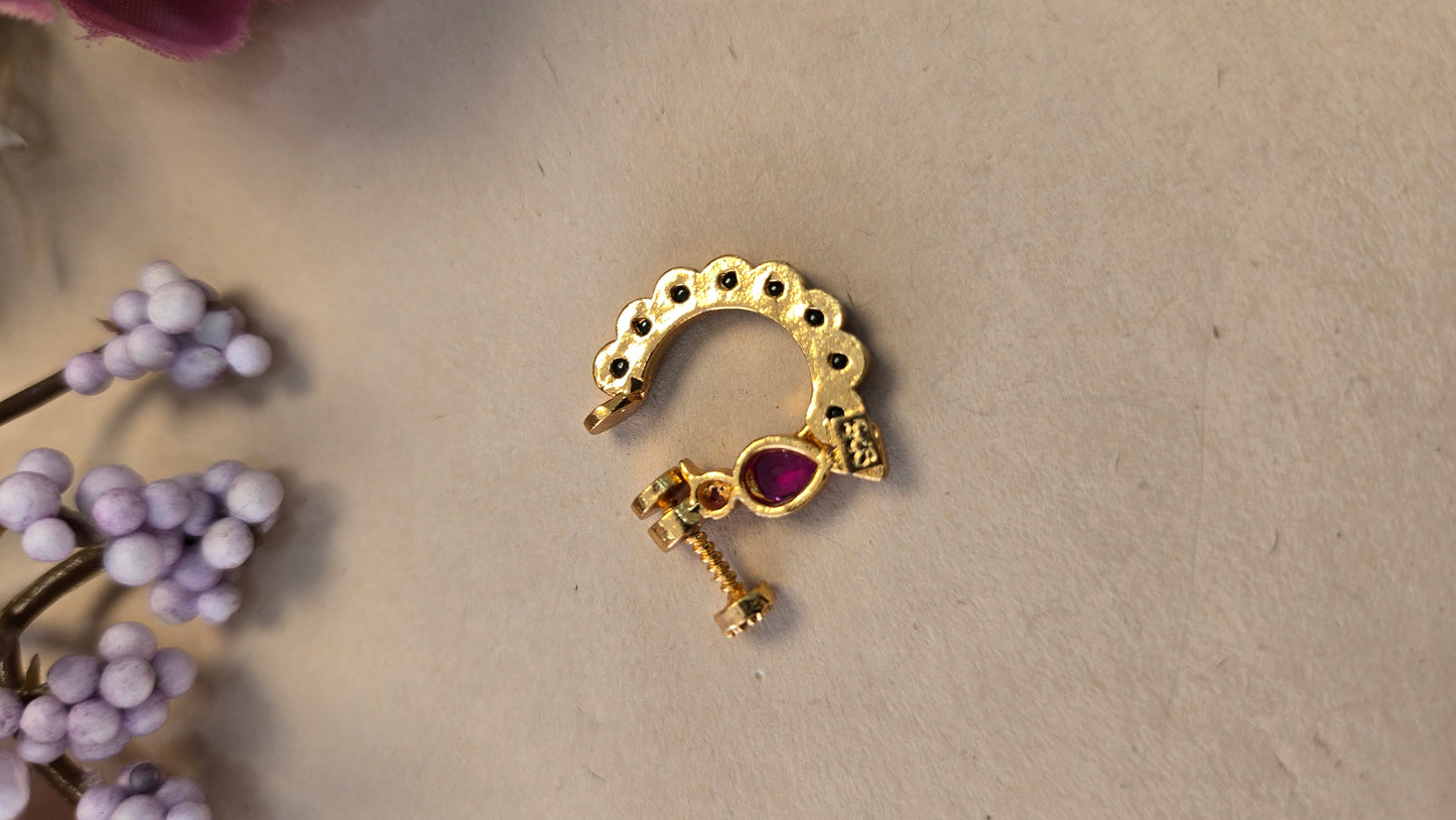 Nose pin