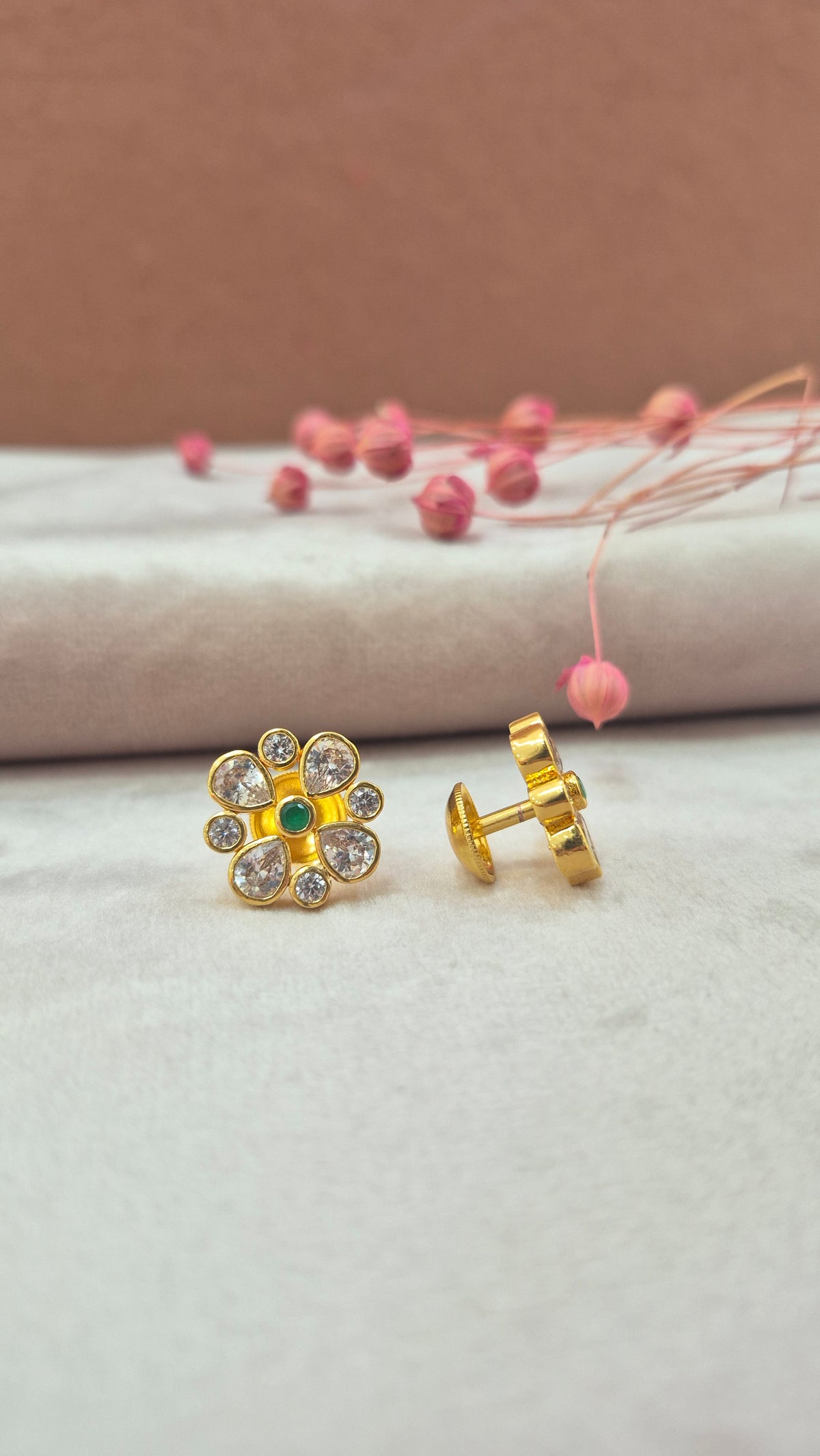 Green CZ stone Stud