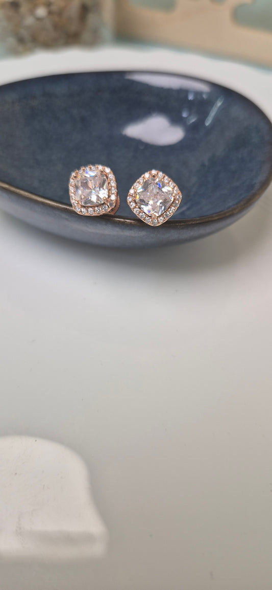 Zircon studs
