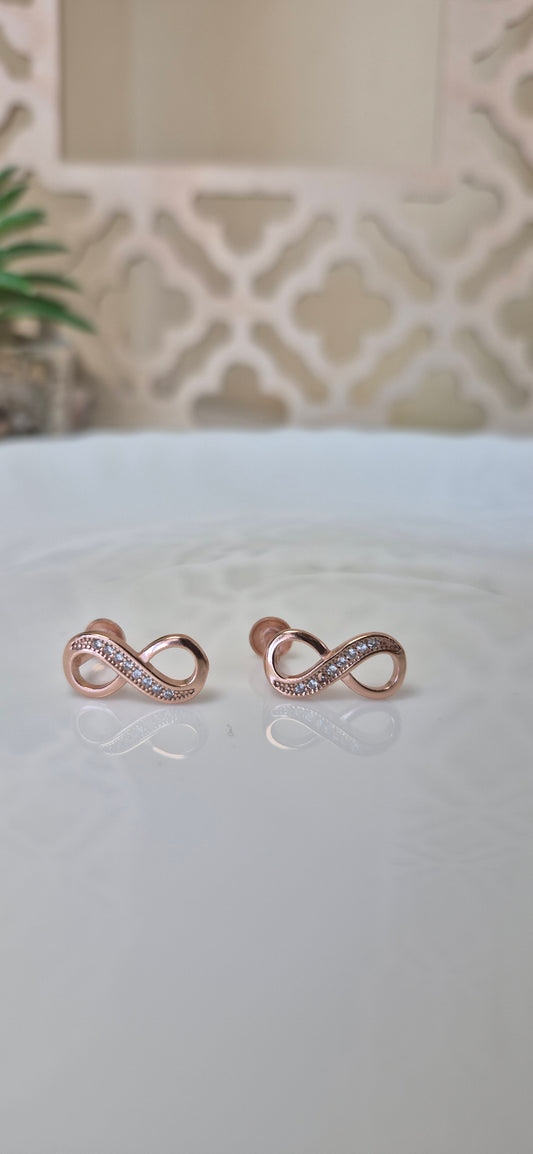 Infinity rose gold stud