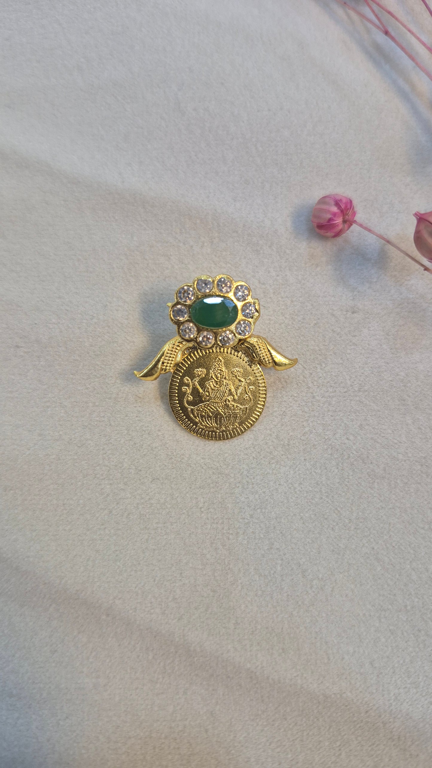 Lakshmi kasu green stone pendant