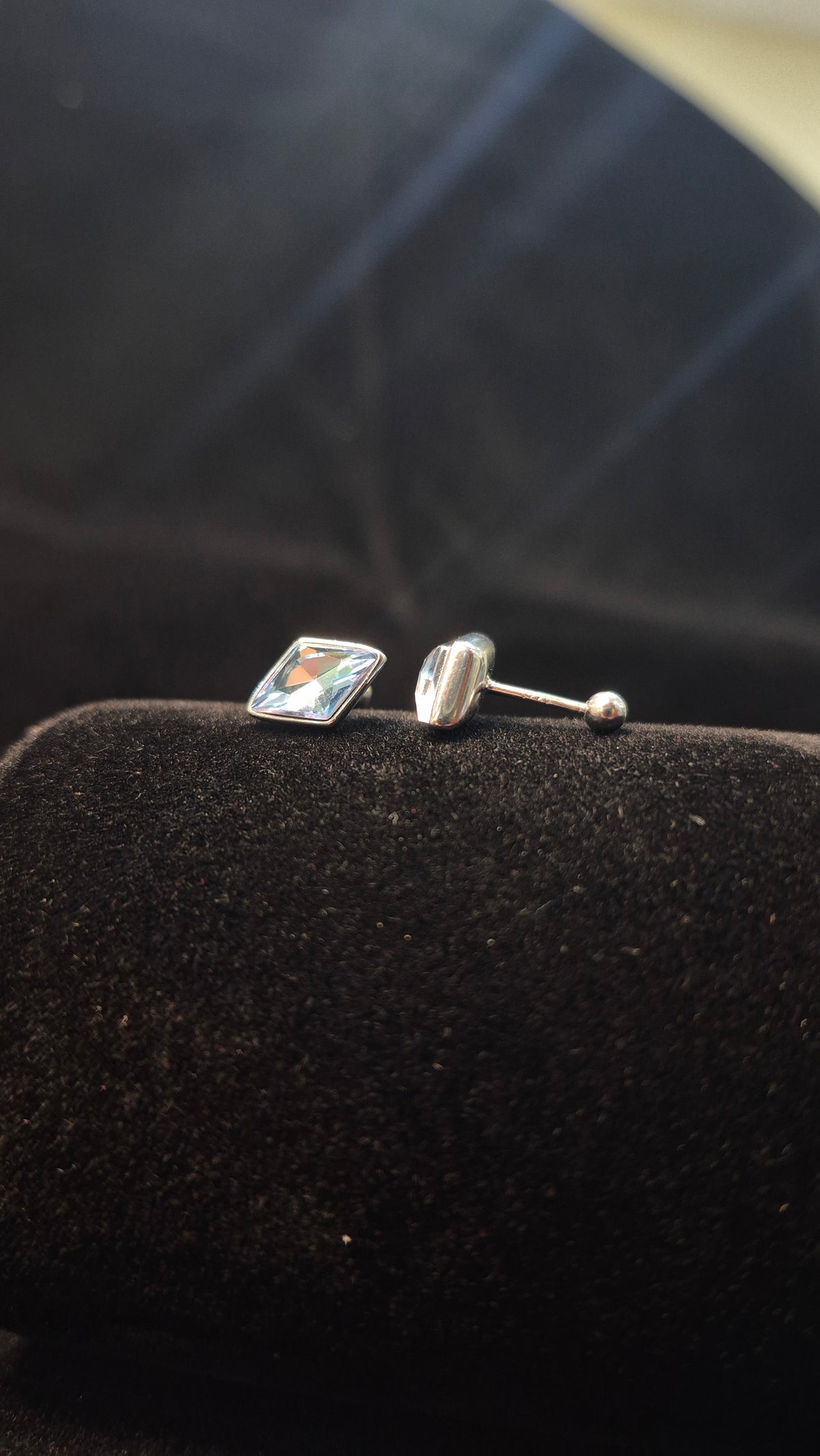 Sky blue Diamond Stone Helix stud