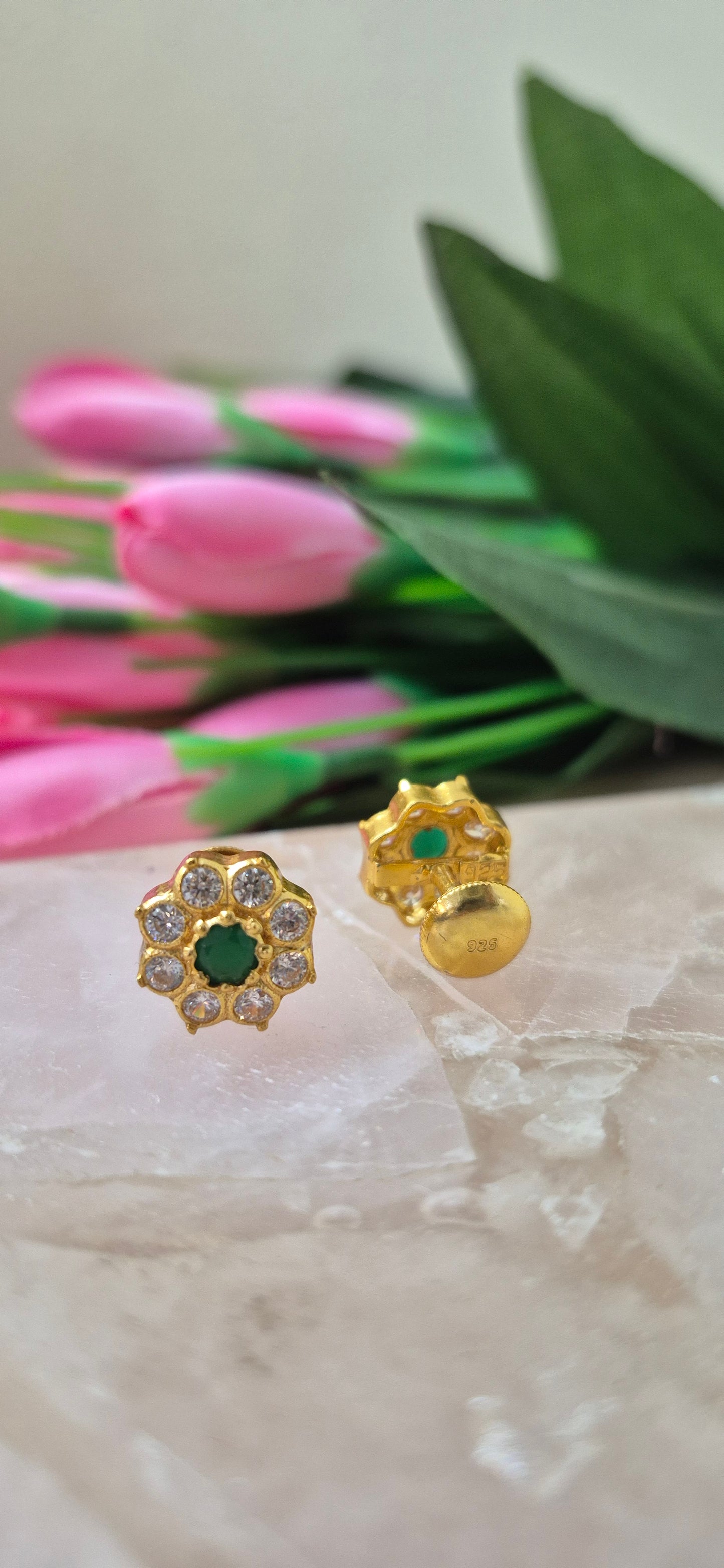 Diamond replicate stud
