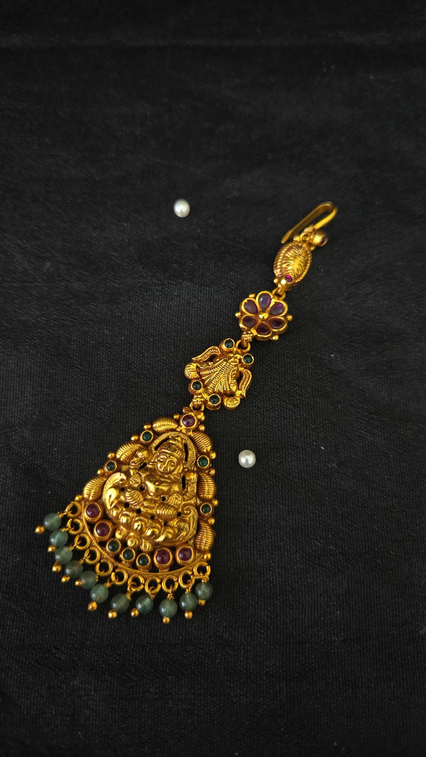 Lakshmi maang tikka