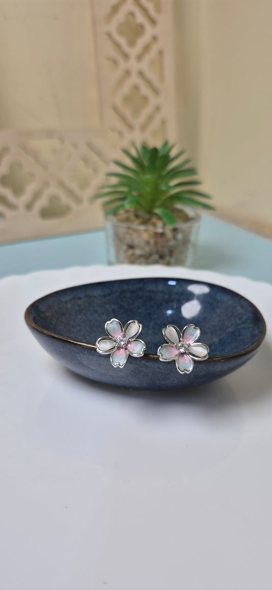 Fusion flower stud