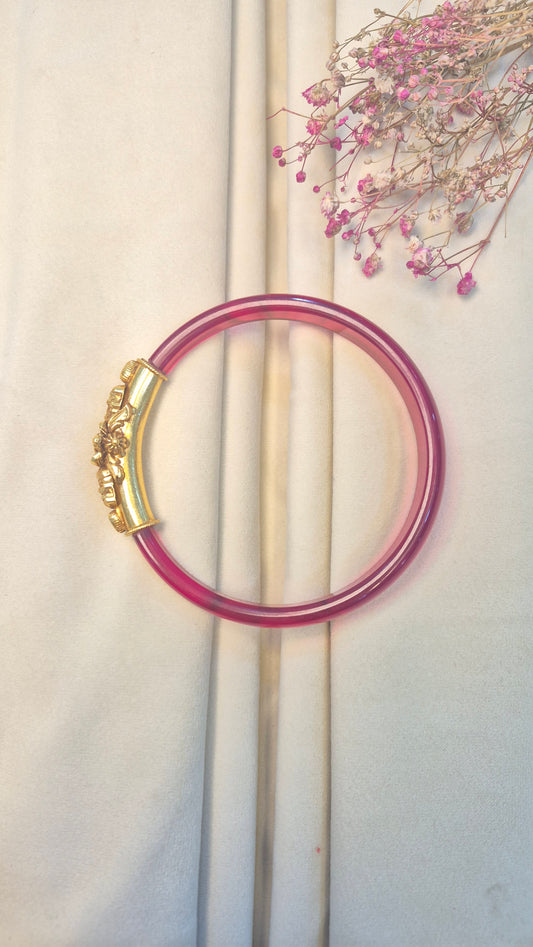 12 colour Nakas Mogappu bangle with Green and Red stone