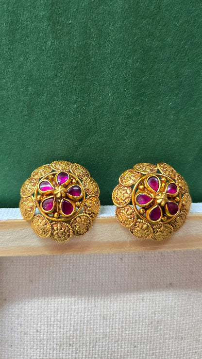 Special Kasu Studs