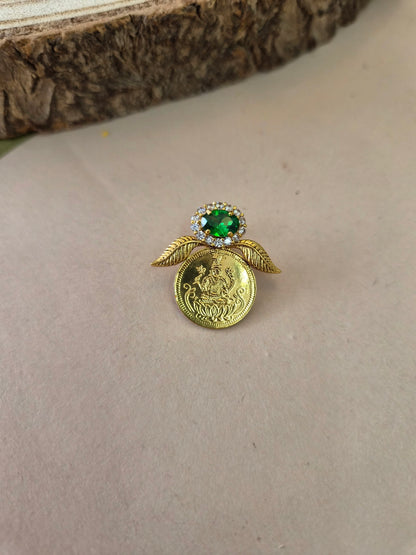 Lakshmi pendant green stone Set with earrings