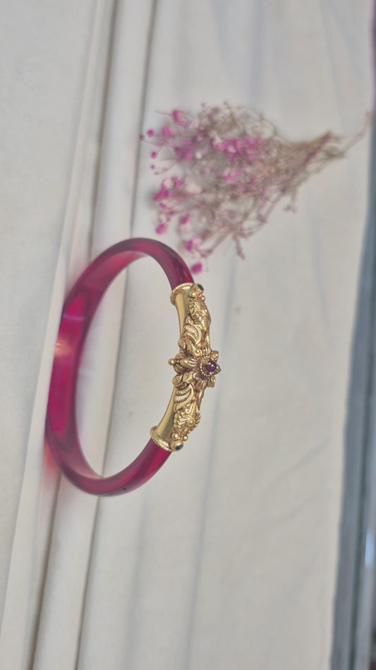 12 colour Nakas Mogappu bangle with Green and Red stone flower design center