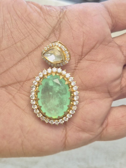 Hasli with Green stone Victorian pendant set