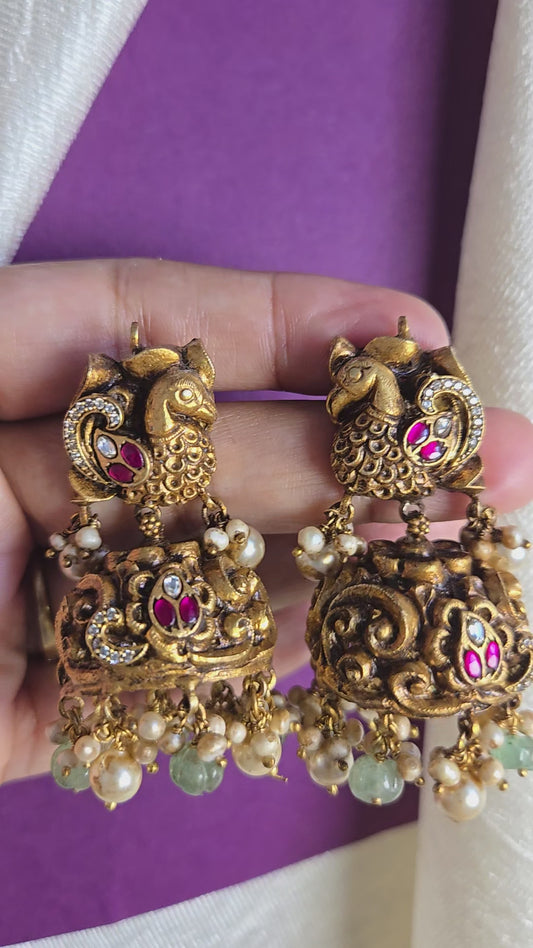 Nakshi Kundan Jumka