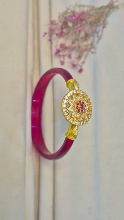 12 colour Nakas Mogappu bangle with Red and White stones