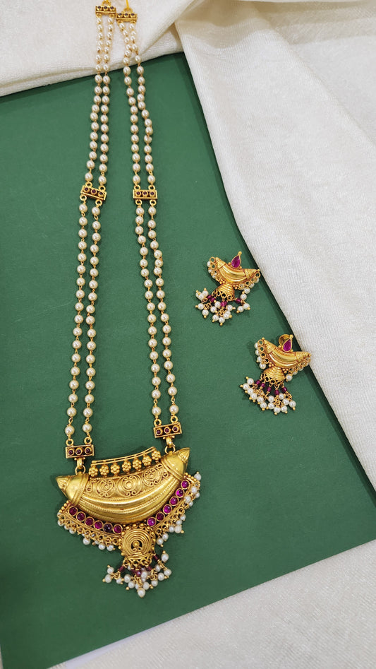 Pearls Coorgi Style Pendant Haram set