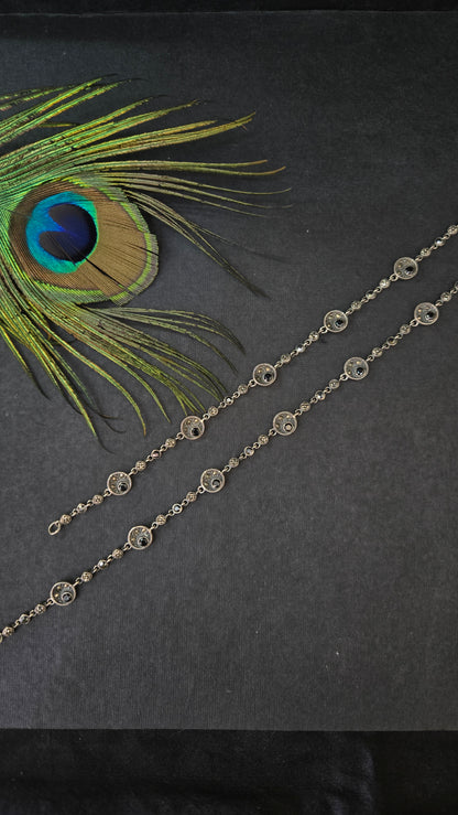 Black marka close setting anklets