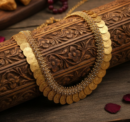 Kasu mala adorned with stones