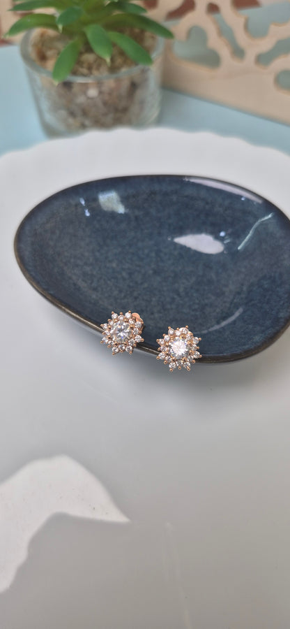 Diamond design stud