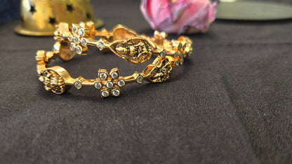 Laxmi kamalam Bangle