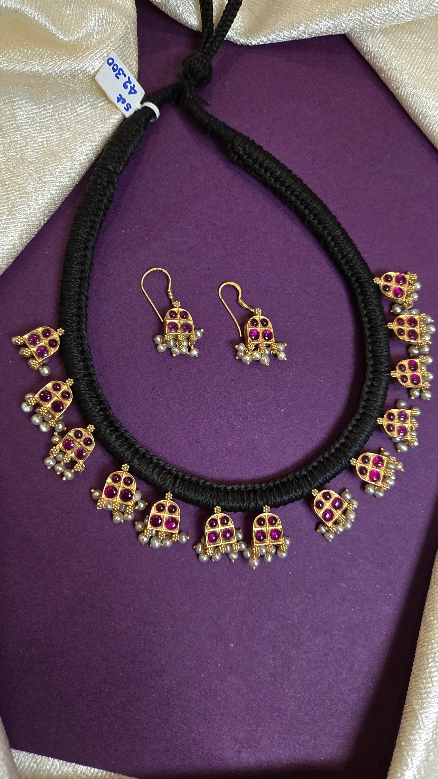 Black thread Kundan Necklace set