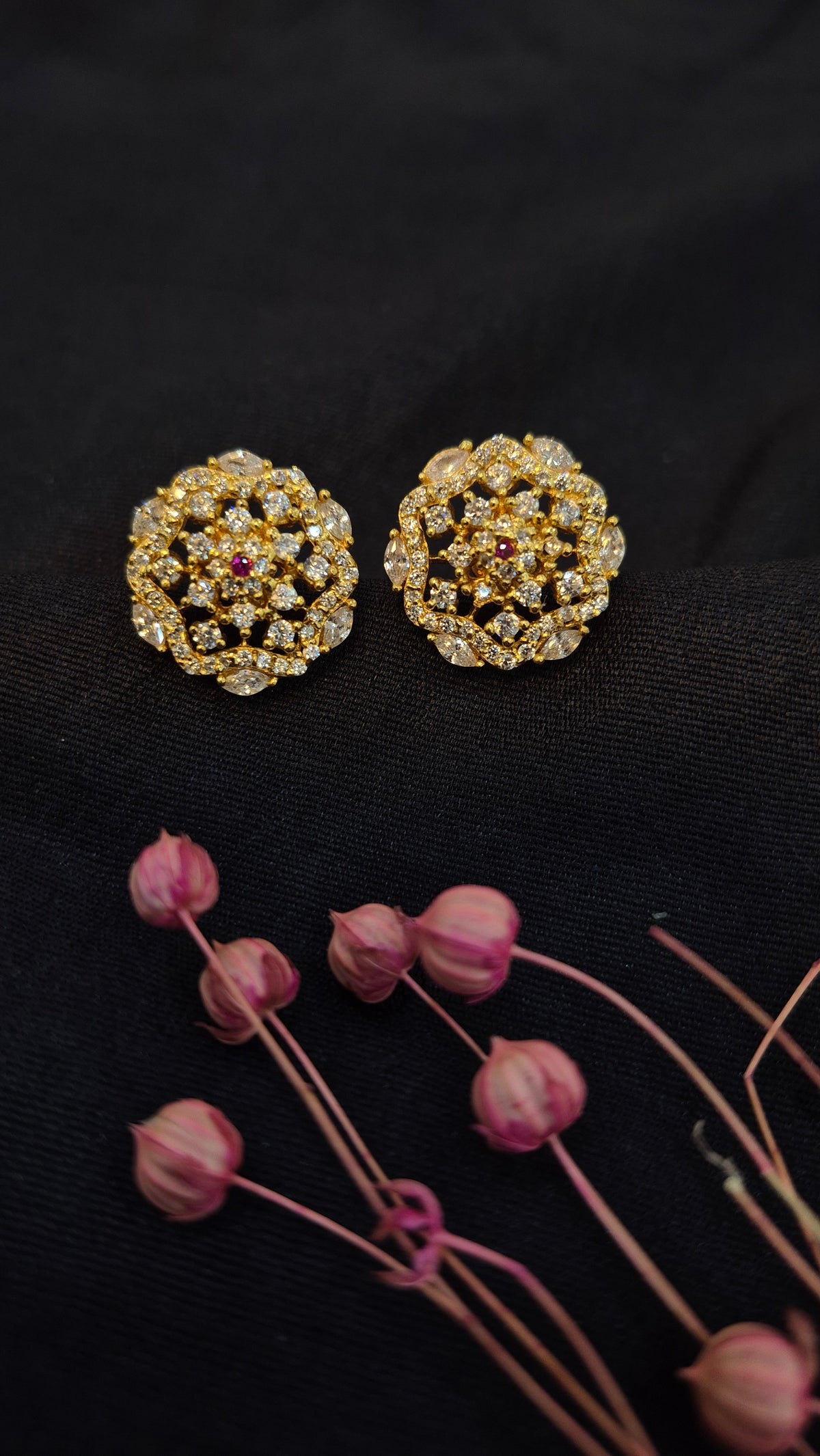 Double step Stone  stud