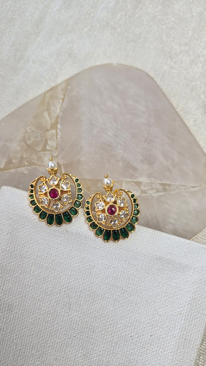 Kundan Stud Earrings with green stone