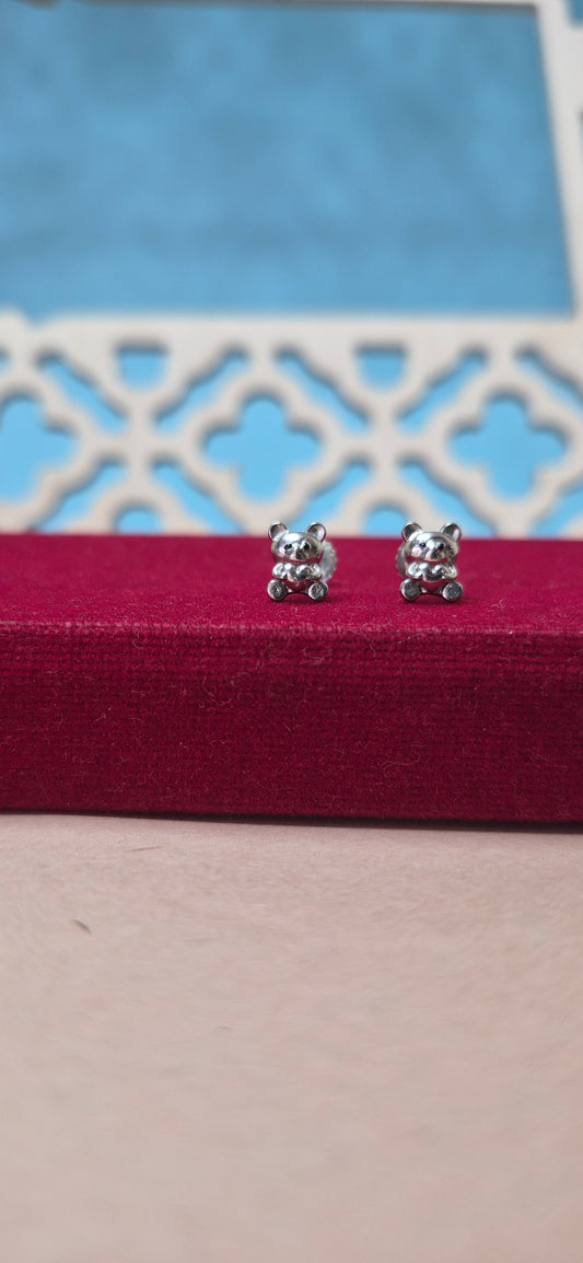 Teddy bear stud