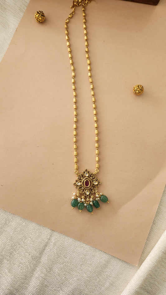Nakas ball chain