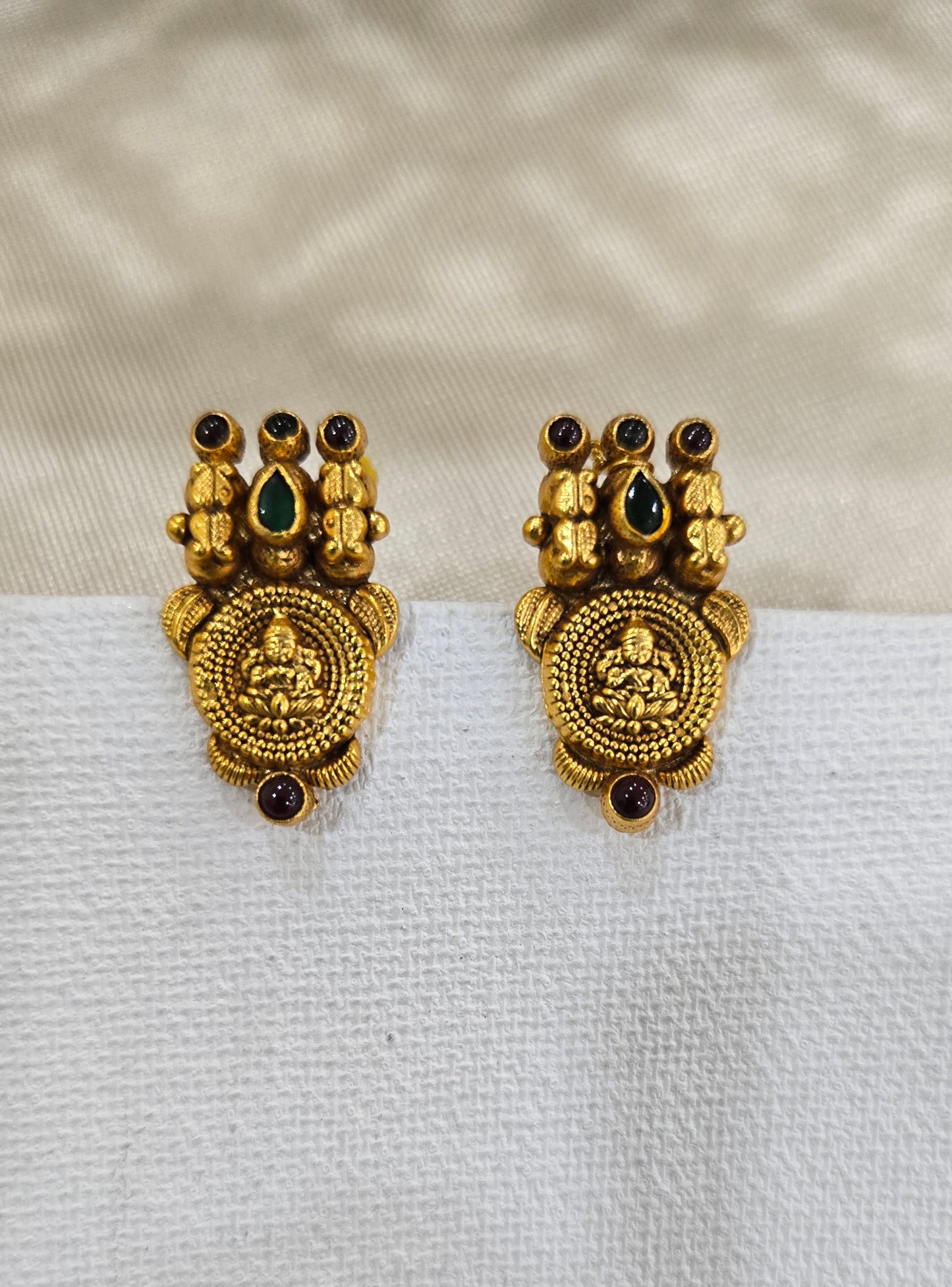 Kasu Stud Earrings