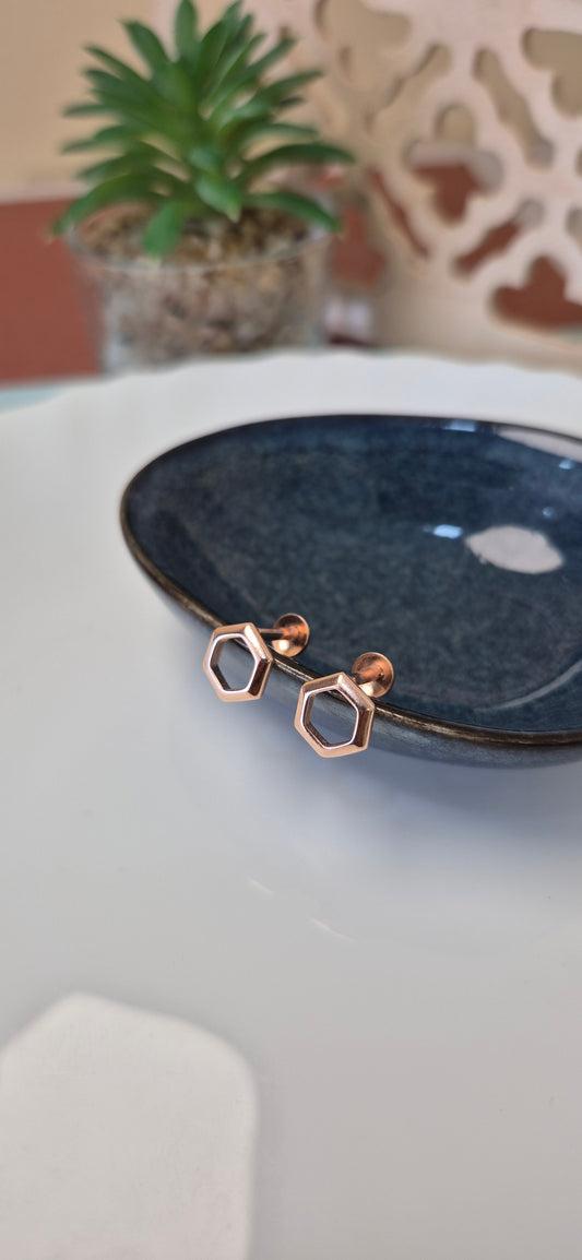 Hexagonal rose gold stud