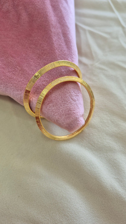 Baby bangle