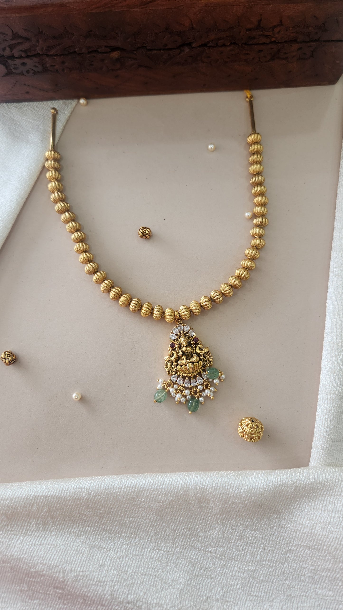 Gundu Necklace