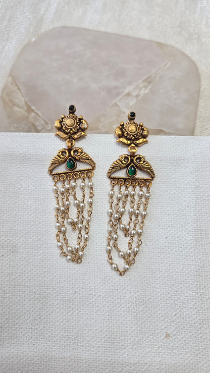 Pearl Hanging Nagas Earrings